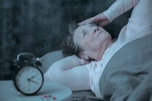<strong>🧠 خواب کم کیفیت و پیری زودرس مغز</strong> <strong>🧠 خواب کم کیفیت و پیری زودرس مغز</strong>